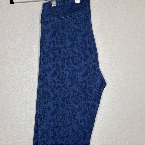 Lisette of Montreal Blue Floral Mid-Rise Tummy Panel Leggings, Size 8 - Picture 7 of 8